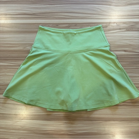 Girlfriend Collective Athletic Skort - Picture 1 of 4